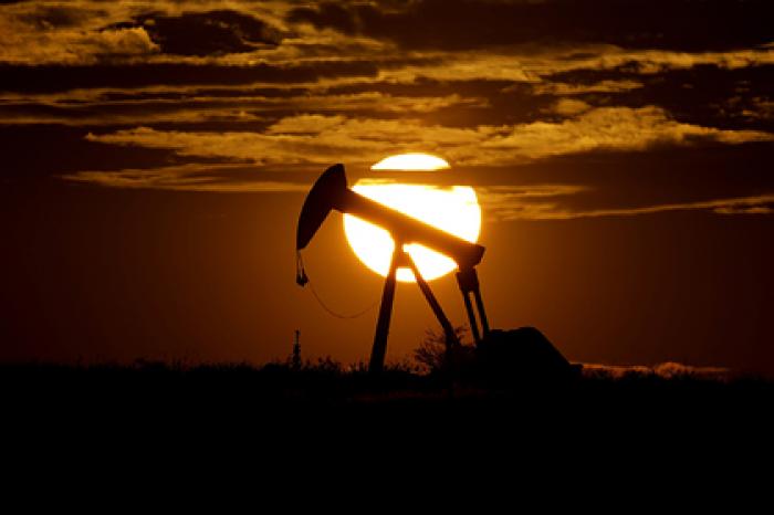 Мировые цены на нефть начали новый обвал