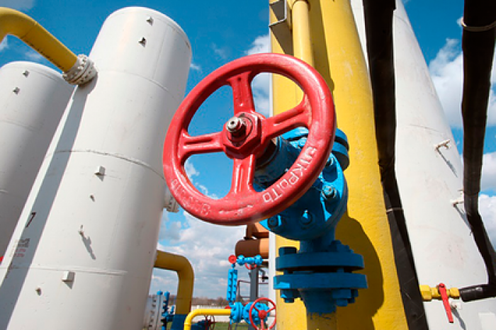 Нефти и газу предсказали радикальный обвал