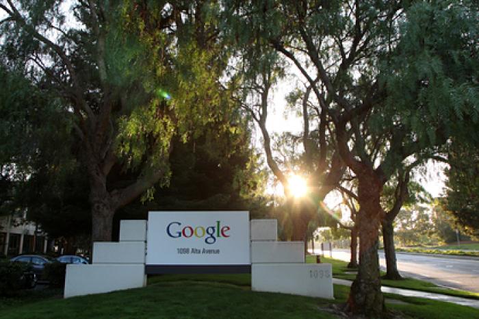 Офисы Apple и Google из-за коронавируса превратились в города-призраки