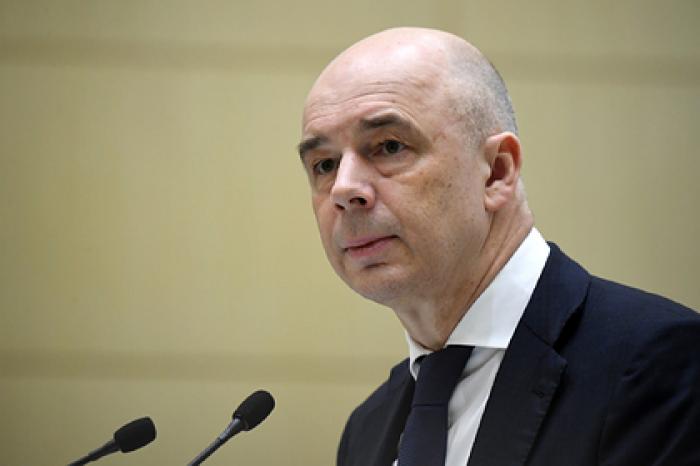 Российские власти увидели риск потерять триллион рублей от налогов и нефти