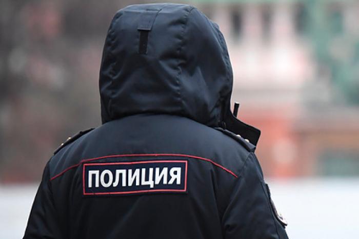 Российского писателя нашли в квартире мертвым с обмотанной одеялом головой