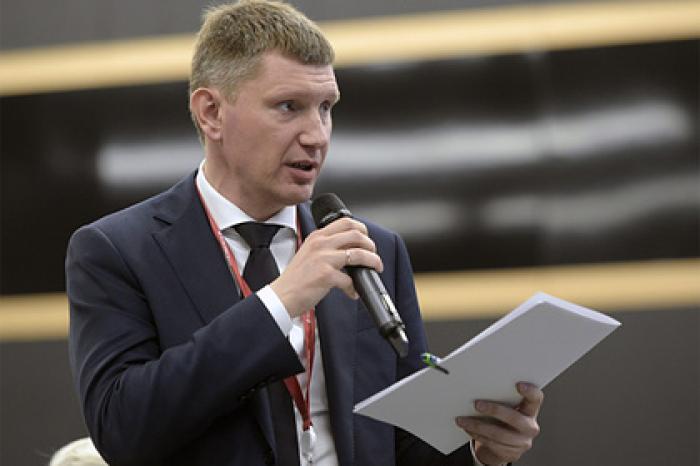 Власти сообщили о новых мерах по спасению экономики России