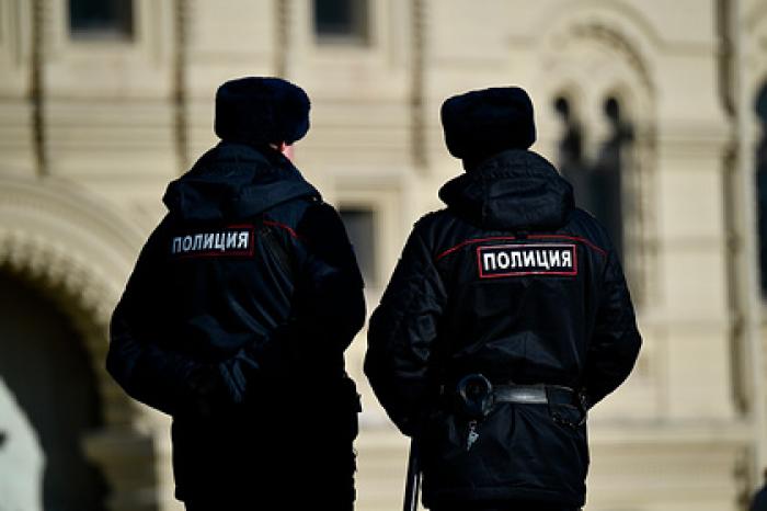 В российской семье приемный сын надругался над сестрой