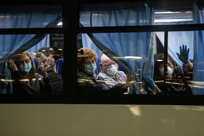 Застрявшие за границей россияне рассказали о своих главных тратах