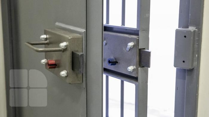 CRIMA ODIOASĂ de la Costești: Încă 30 de zile de arest pentru individul învinuit de omorul tânărului în noaptea de Revelion