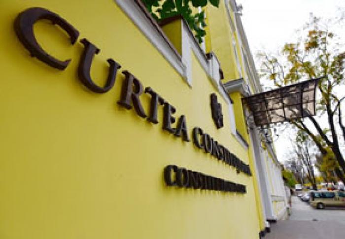 CURTEA CONSTITUŢIONALĂ VA EXAMINA SESIZAREA PRIVIND CONSTITUŢIONALITATEA NUMIRII PROCURORULUI GENERAL