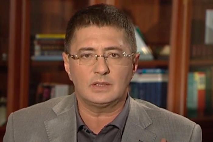Доктор Мясников рассказал о риске спутать симптом коронавируса с другой болезнью