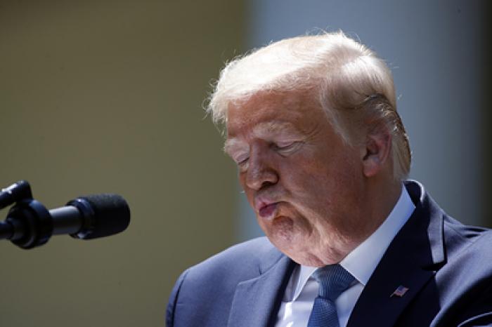 Хакеры опубликовали часть компромата на Трампа