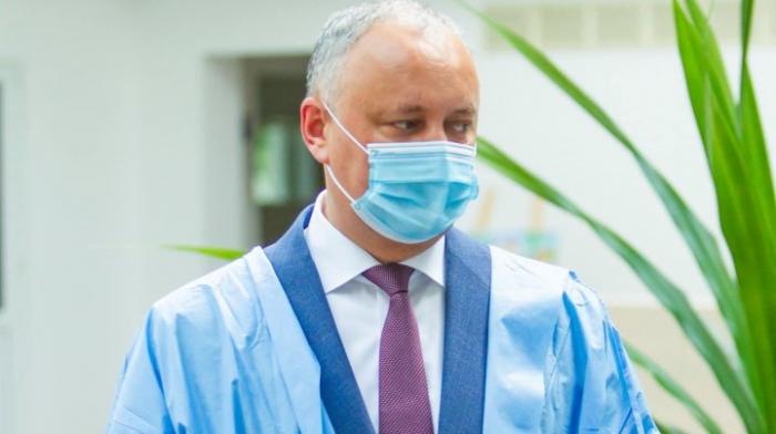 Igor Dodon promite dublarea salariilor medicilor
