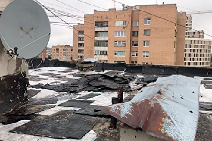 Из розеток в российской многоэтажке полилась вода