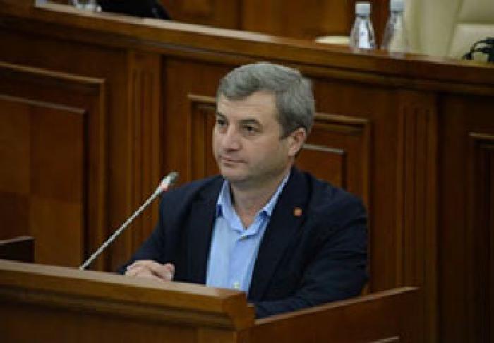 LIDERUL FRACŢIUNII PSRM: AJUTORUL EXTERN NU TREBUIE SĂ FIE POLITIZAT, CI DIRECŢIONAT PENTRU A FACE VIAŢA OAMENILOR MAI BUNĂ