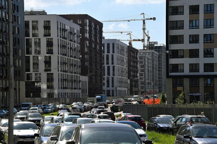 Молодежь бросилась скупать квартиры в Москве