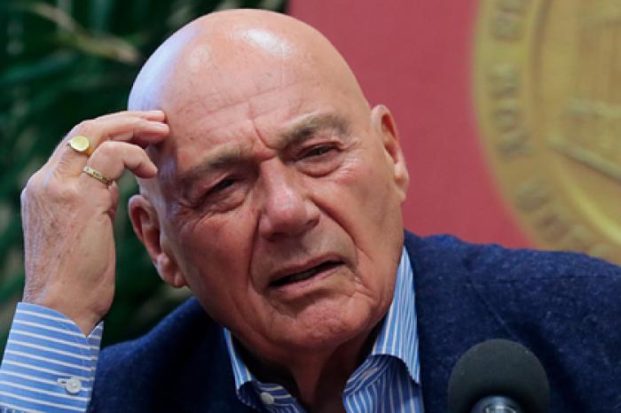 Познер испытал отвращение к передаче Михалкова о чипировании человечества