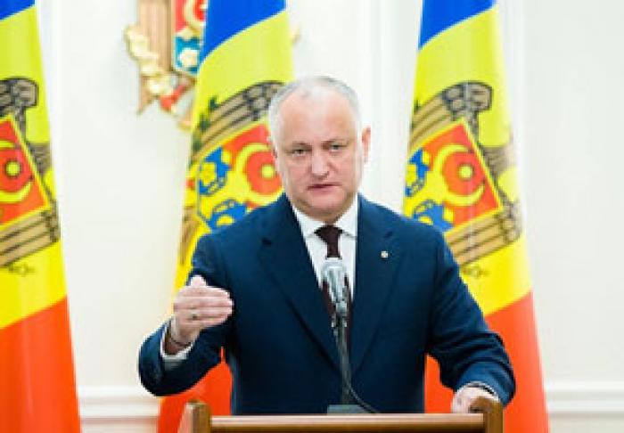PREŞEDINTELE IGOR DODON PROMITE CĂ CEI VINOVAŢI DE SUSTRAGEREA UNUI MILIARD DE DOLARI DIN SISTEMUL BANCAR VOR FI PUŞI LA ÎNCHISOARE