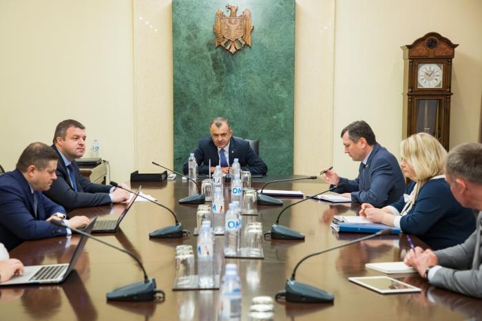 Премьер-министр провел заседание по вопросу размещения еврооблигаций
