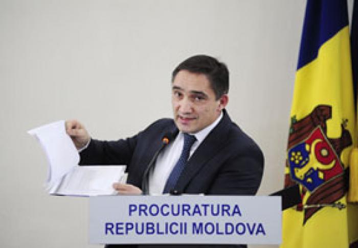 PROCURORUL GENERAL: NICI DUPĂ CINCI ANI DUPĂ FURTUL MILIARDULUI DIN BĂNCI, ACESTEI INFRACȚIUNI NU I S-A DAT O APRECIERE JURIDICĂ