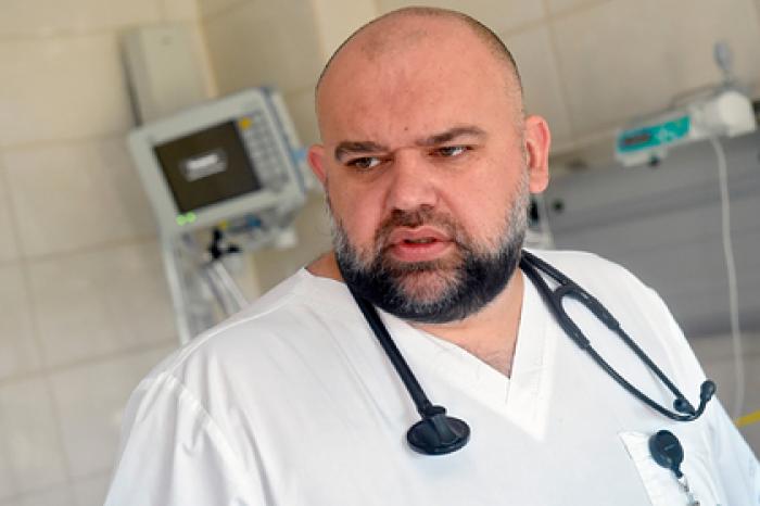 Проценко и другие врачи назвали самые опасные хронические болезни при COVID-19