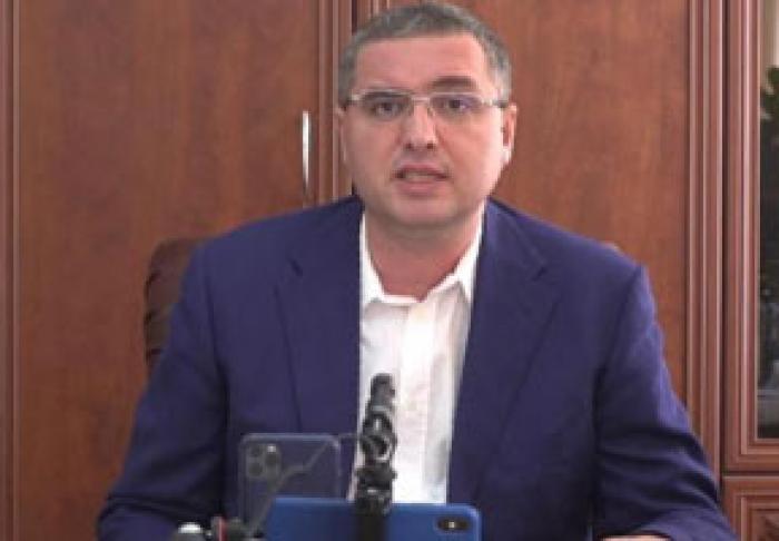 RENATO USATÎI CONSIDERĂ CĂ DEPUTAŢII "VOR ÎNCERCA S-O DEMITĂ PE DOMINICA MANOLE DE LA CURTEA CONSTITUŢIONALĂ"