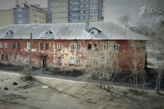 Репортера Первого канала спустили с лестницы на съемках об ужасной жизни россиян