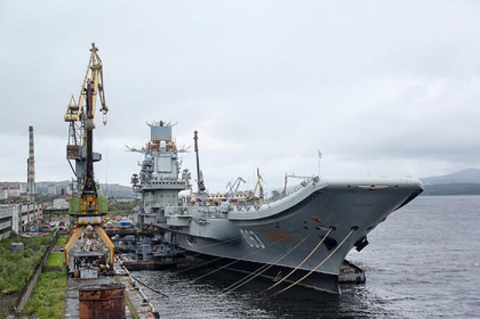 Российский «Адмирал Кузнецов» покрасят
