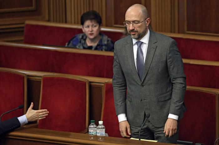 Украина приготовилась взять в долг два миллиарда долларов
