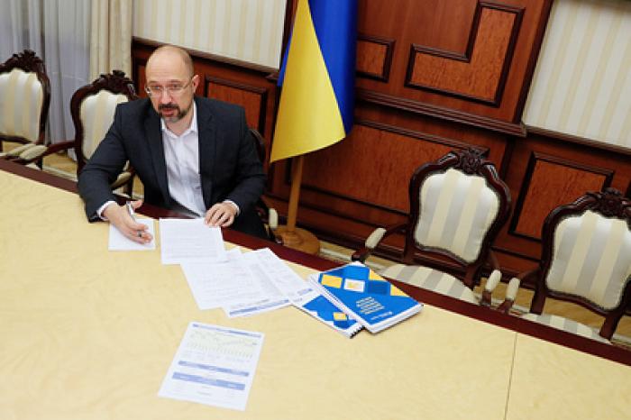 Украинцам повысят цены на газ и увеличат штрафы за коммуналку ради денег МВФ