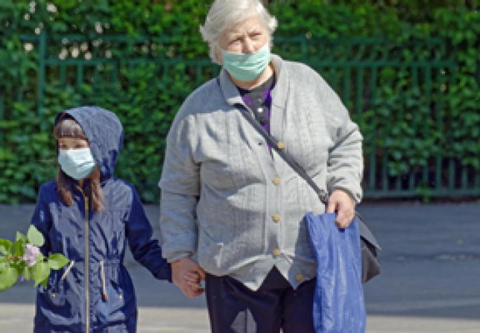 DE LA 1 IULIE, FEMEILE DIN MOLDOVA VOR PUTEA IEŞI LA PENSIE DOAR LA ATINGEREA VÂRSTEI DE 59 DE ANI