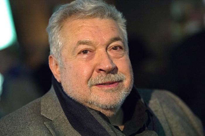 Юлий Гусман сравнил Ефремова с пьяным гусаром и сообщил о «разрывающейся» душе