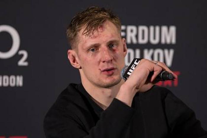 Критиков проигравшего на турнире UFC Волкова сравнили с насекомыми