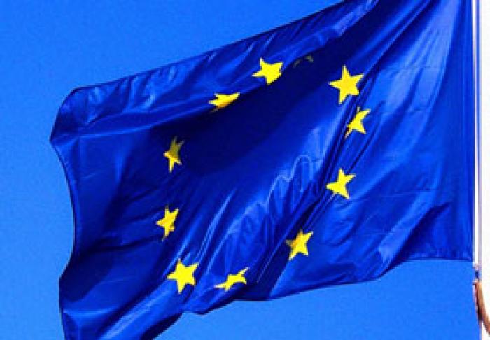LOCUITORII MOLDOVEI AU DE DOUĂ ORI MAI MULTĂ ÎNCREDERE ÎN UNIUNEA EUROPEANĂ DECÂT ÎN UNIUNEA ECONOMICĂ EURASIATICĂ