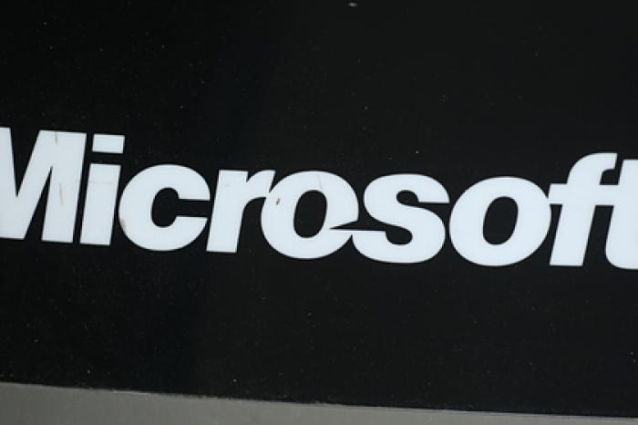 Microsoft закроет магазины по всему миру