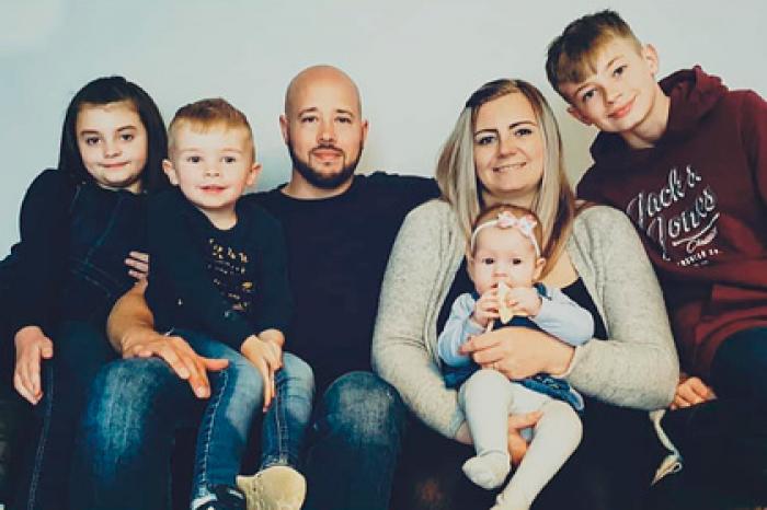 Многодетная женщина не заметила беременность и внезапно родила