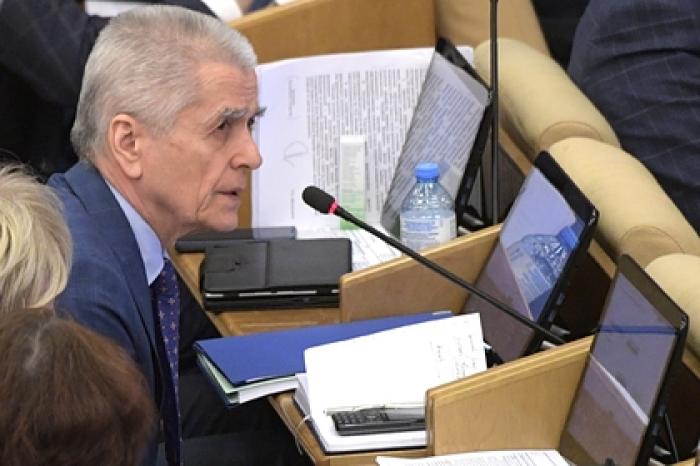 Онищенко дал совет выезжающим за границу россиянам