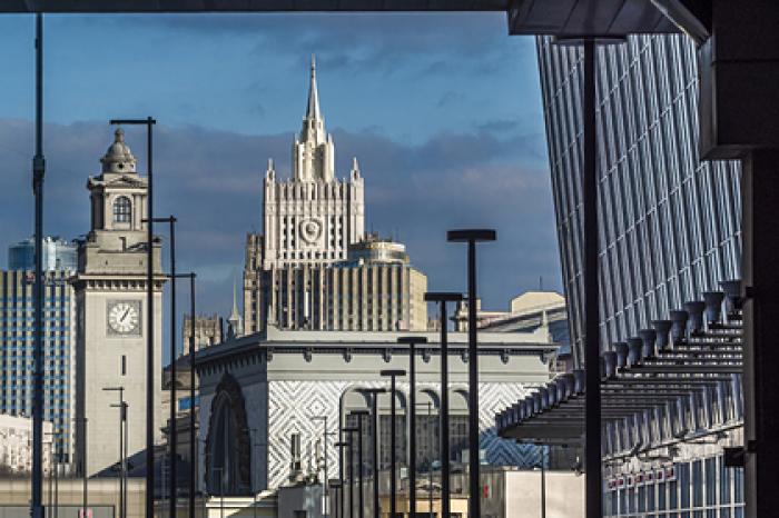 Отменившим поездки в Россию иностранцам бесплатно переоформят визы