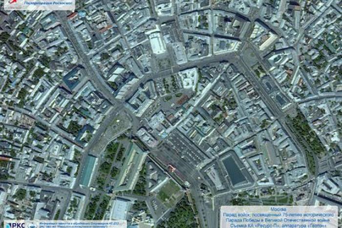 Парад Победы в Москве показали из космоса