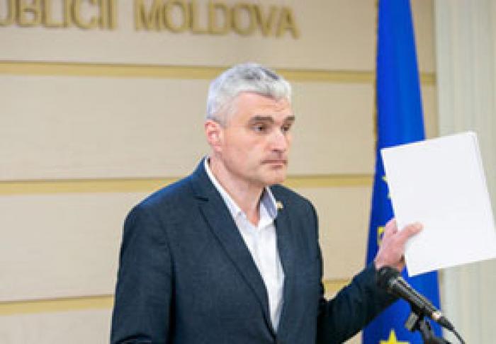 PLATFORMA DA A RESPINS INFORMAŢIA CĂ UN ANGAJAT AL PARLAMENTULUI ESTE INFECTAT CU COVID-19