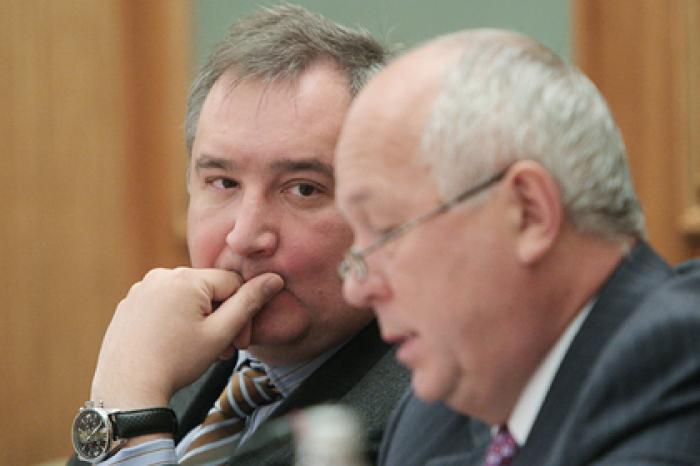 Рогозин решил потеснить производителя скандальных ИВЛ
