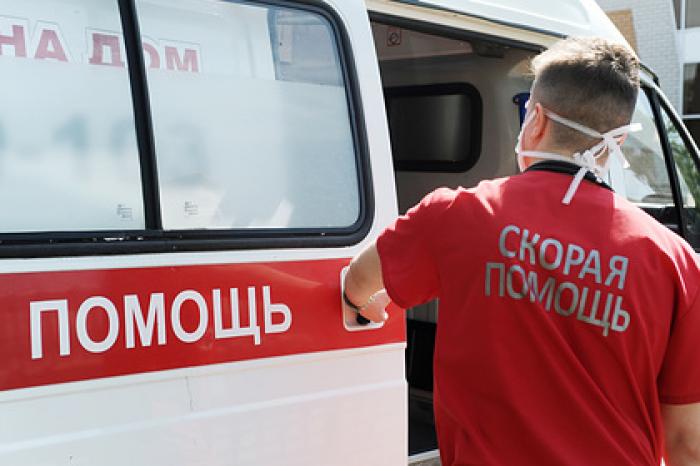Российские подростки назвали качели «своей территорией» и избили палками ребенка