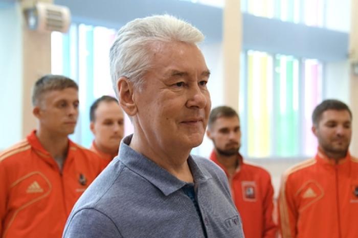 Собянин призвал москвичей привыкать к нормальной жизни