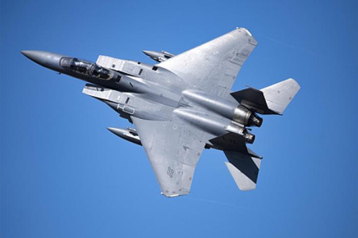 США показали применение F-15E атомной бомбы