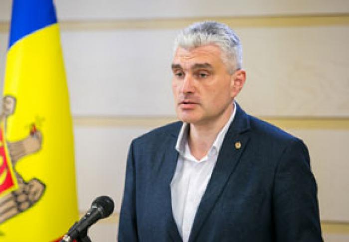 VICEPREŞEDINTELE PARLAMENTULUI CONSIDERĂ CĂ DECIZIA PRIVIND ELIBERAREA LUI VEACESLAV PLATON DISCREDITEAZĂ PROCURATURA GENERALĂ
