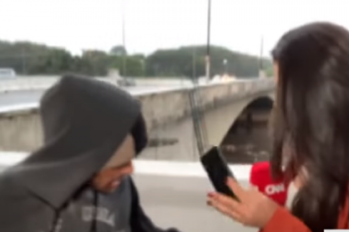 Бездомный ограбил телеведущую в прямом эфире и попал на видео