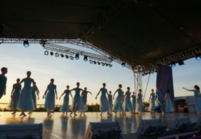 DE LA 1 AUGUST, INSTITUȚIILE TEATRAL-CONCERTISTICE DIN MOLDOVA ÎŞI VOR RELUA ACTIVITATEA