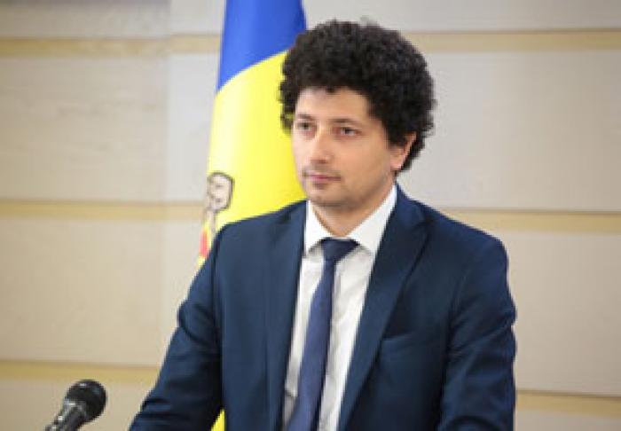 DEPUTAŢII OPOZIŢIEI DE DREAPTA SUNT NEMULŢUMIŢI DE ACTIVITATEA PARLAMENTULUI ÎN SESIUNEA ACEASTA