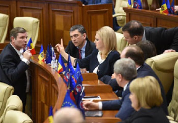 DOI DEPUTAŢI AI PARTIDULUI ŞOR S-AU ÎMBOLNĂVIT DE COVID-19