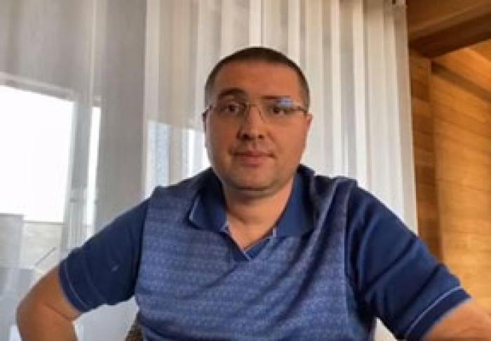 LIDERUL „PARTIDULUI NOSTRU” SUSŢINE CĂ SOCIALIŞTII L-AU INTIMIDAT FIZIC PE DEPUTATUL ŞTEFAN GAŢCAN, DUPĂ CARE L-AU DUS DIN MOLDOVA