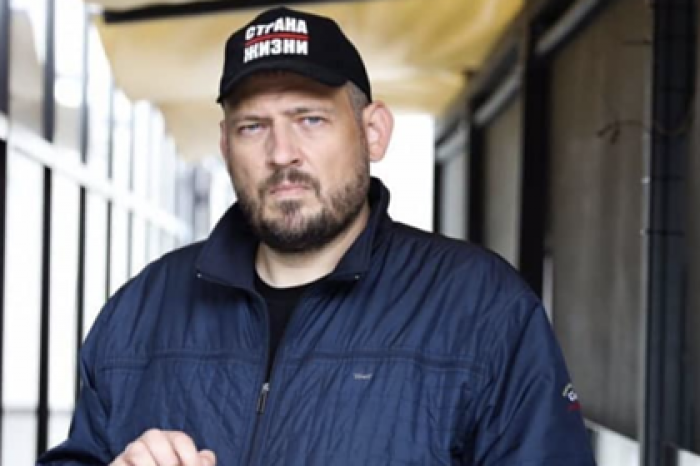 Мужу соперницы Лукашенко продлили арест