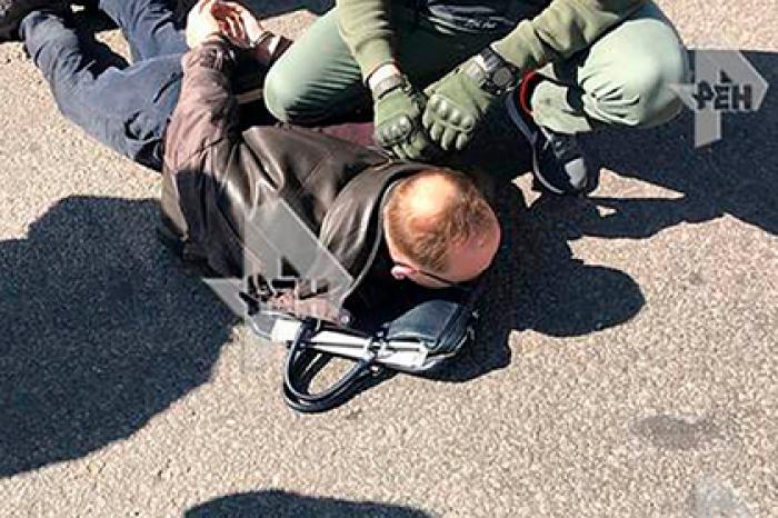 Полковник МВД сел за вымогательство миллиона долларов у бывшего зама Тулеева