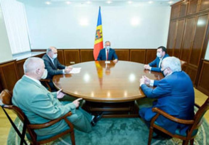 PREŞEDINTELE IGOR DODON A SEMNAT UN DECRET PRIVIND CREAREA UNEI COMISII PENTRU REFORMA CONSTITUȚIONALĂ