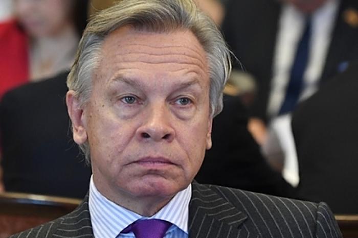 Пушков призвал запретить враждебным России артистам въезд в страну